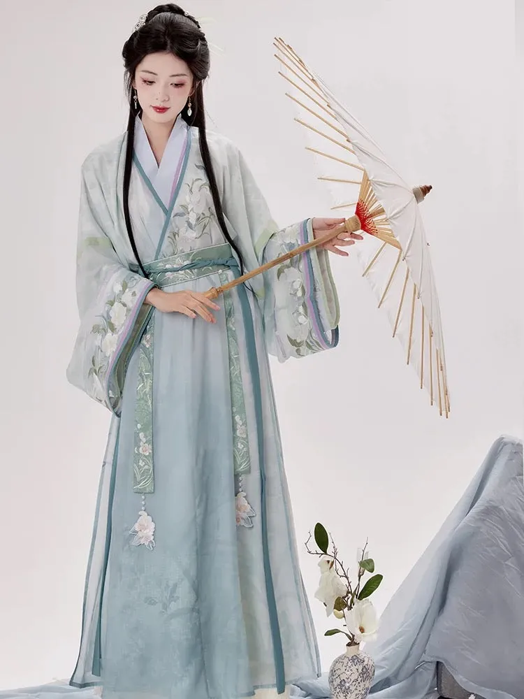 Han Dynasty Hanfu, Straight Hem Robe, Serene Clouds 云梦