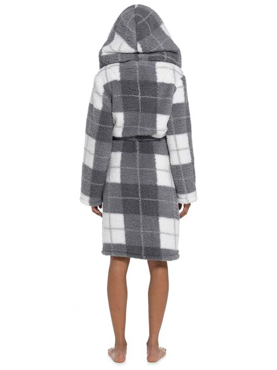Hooded Robe
