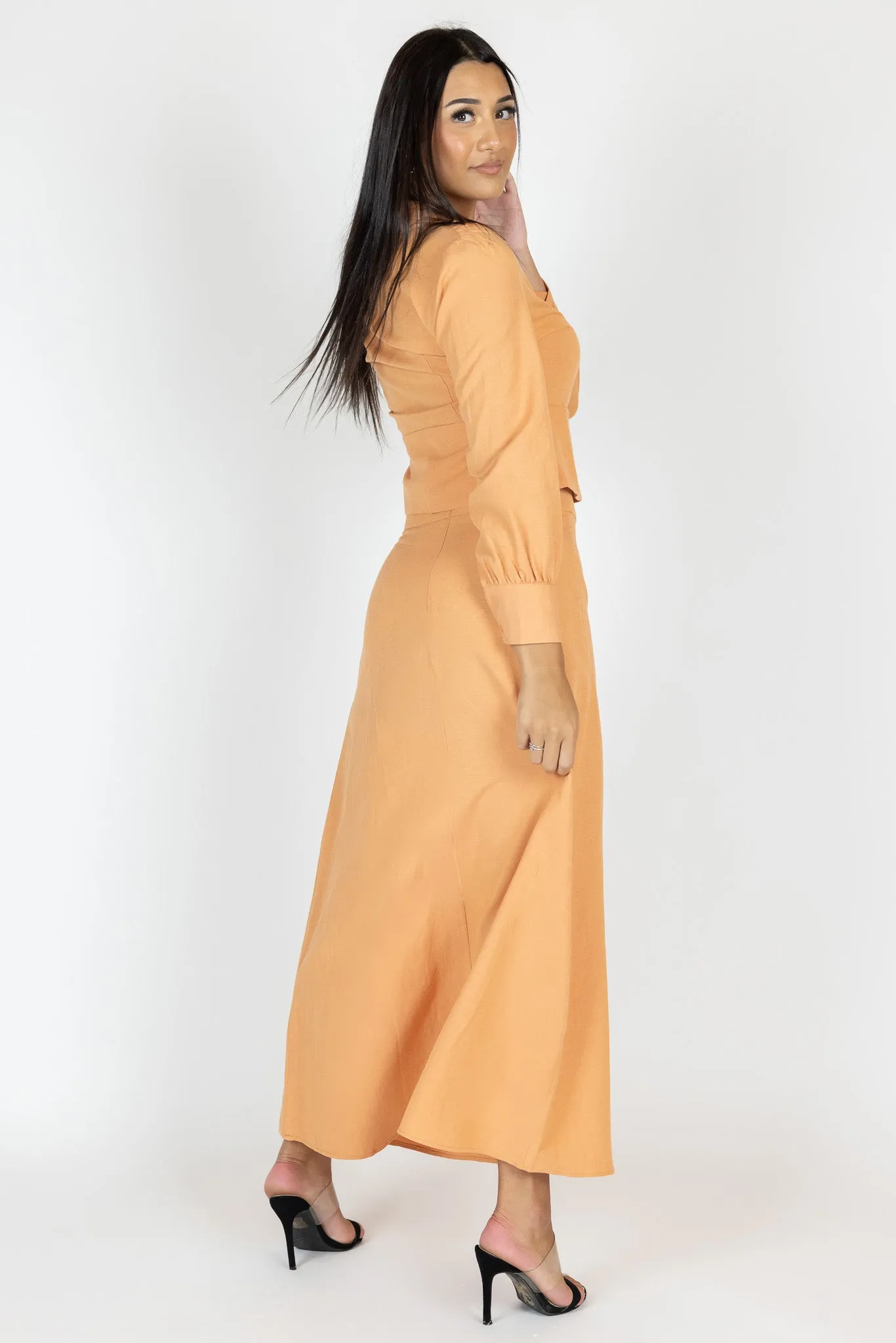 Jarita Detailed Linen Blouse