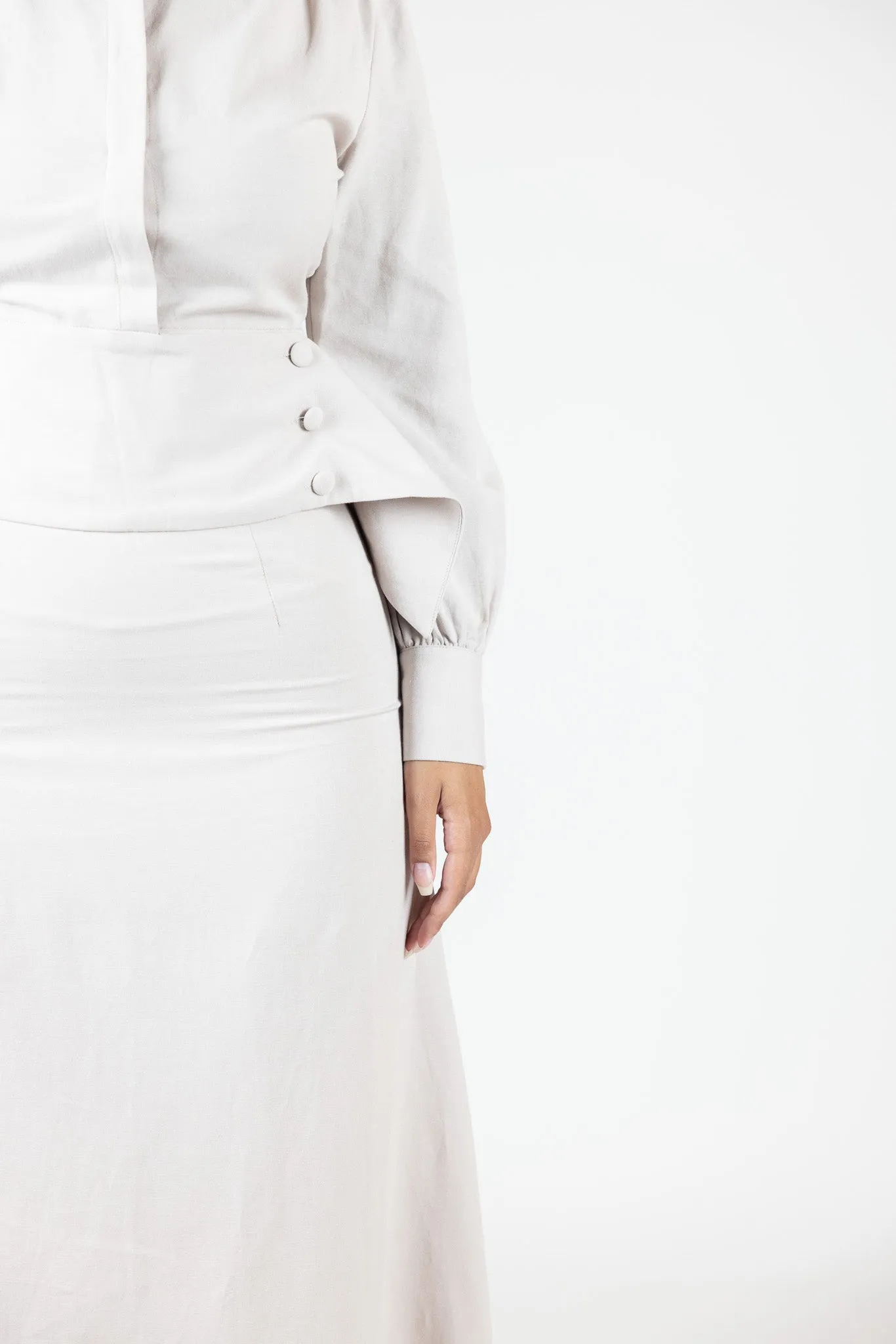 Jarita Detailed Linen Blouse