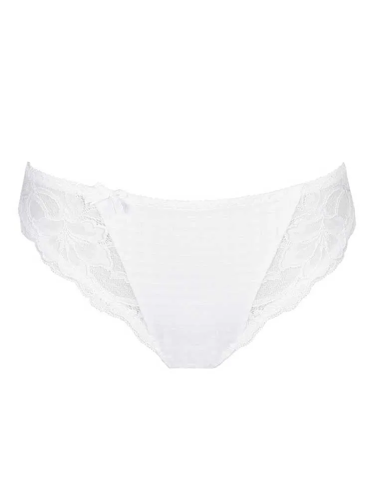 Madison Rio Brief