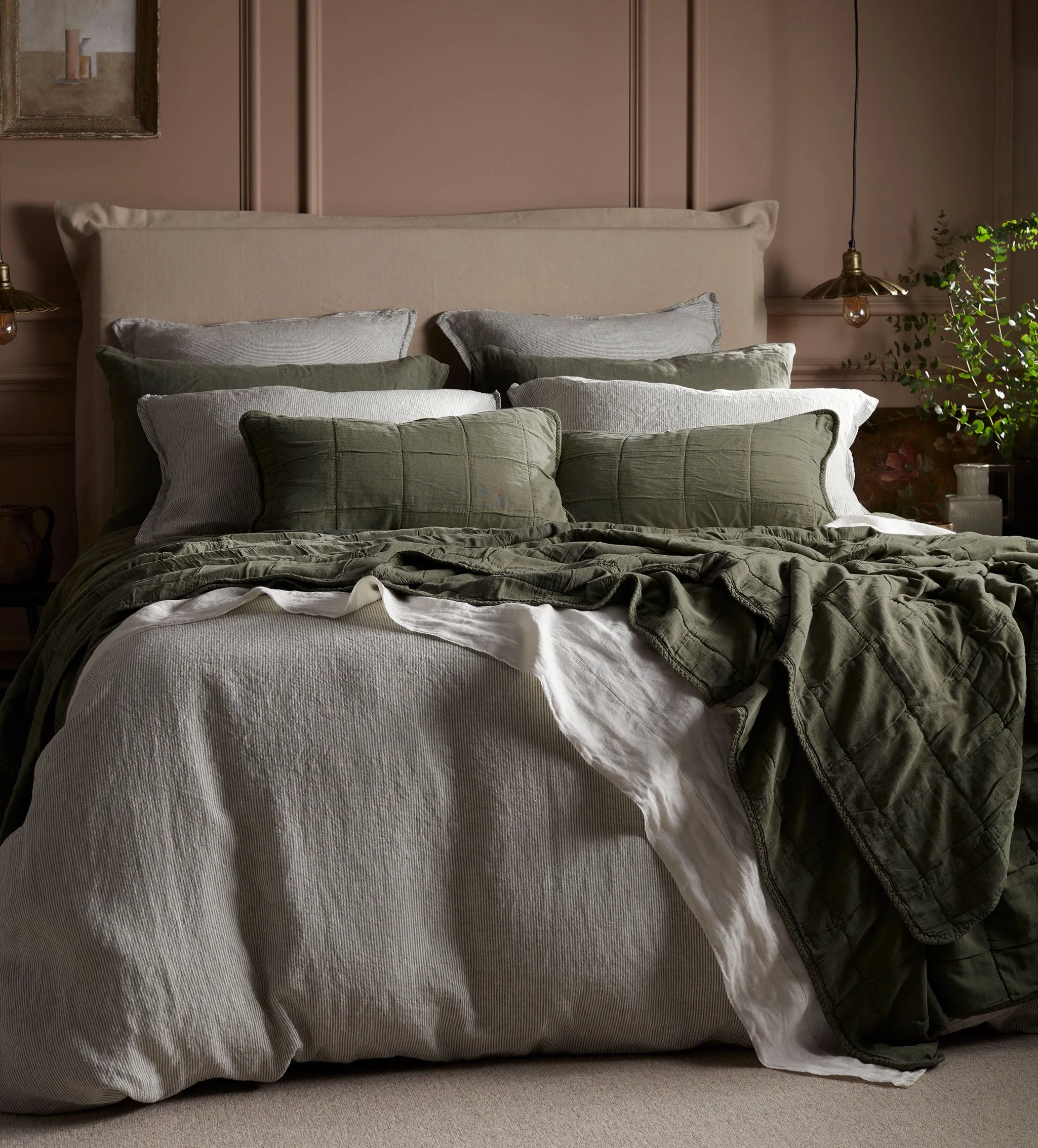 Olive Green Finn 100% Cotton Quilted Throw