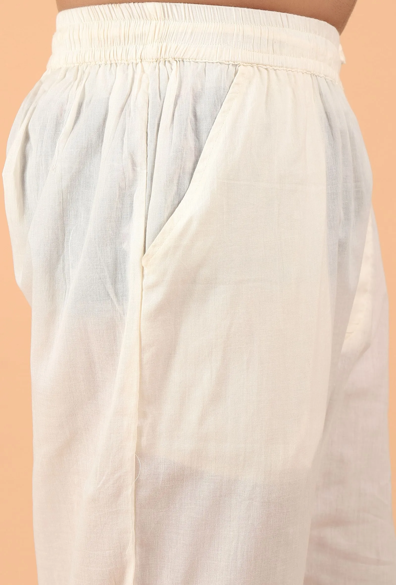 Peach Cotton Mulmul Short Kurta & White Three Quarter Pant