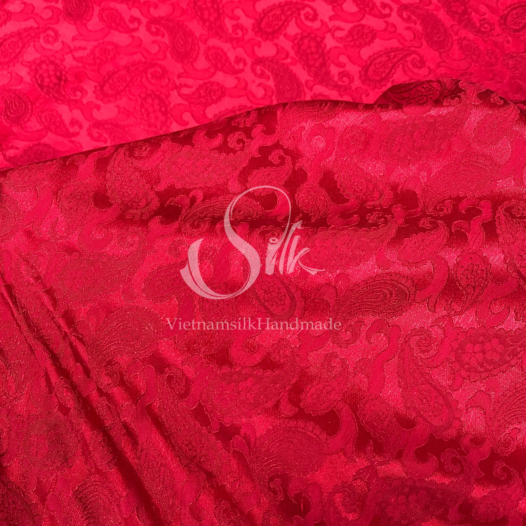 Red silk with Paisley design - PURE MULBERRY SILK fabric by the yard - Luxury Silk - Natural silk - Handmade in VietNam- Silk with Design