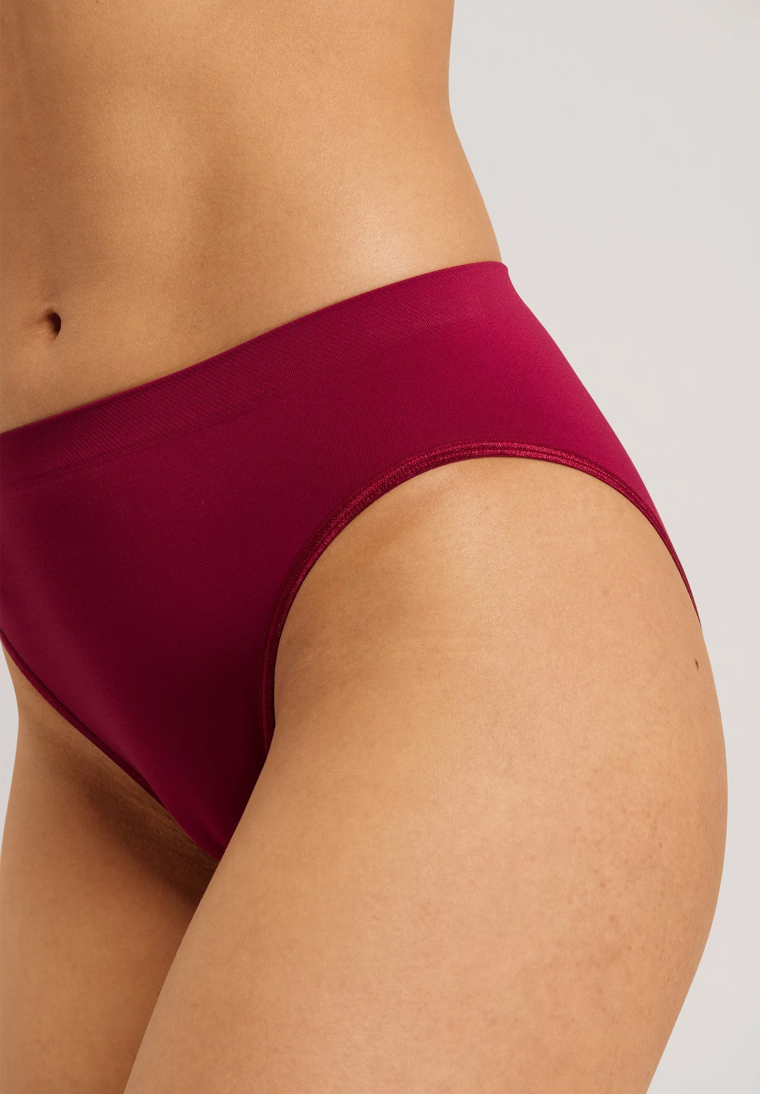 Touch Feeling Hi Cut Brief | Intense Garnet 71812-2406