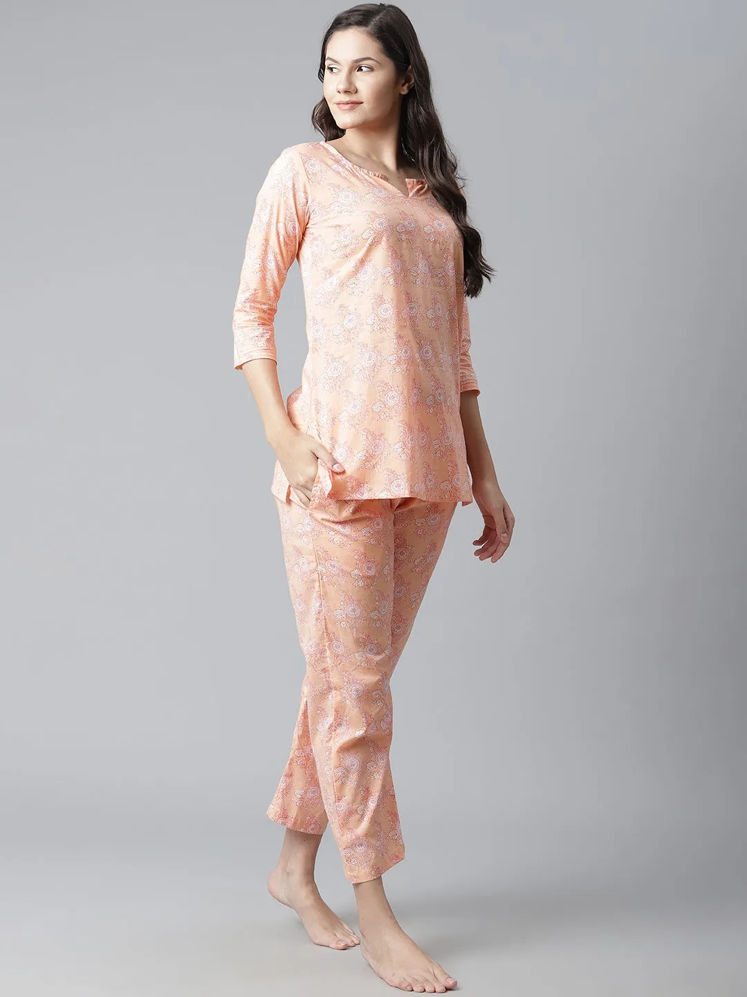 Women'S Peach Printed Cotton Nightwear