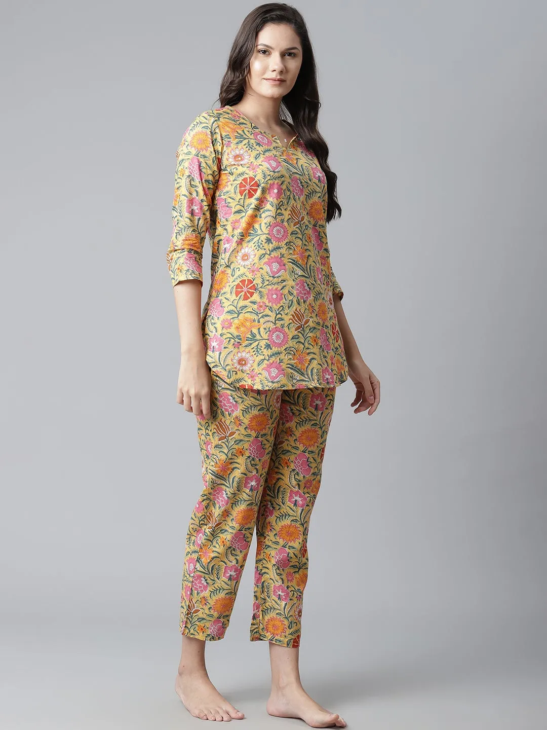Women'S Yellow Printed Cotton Night Wear